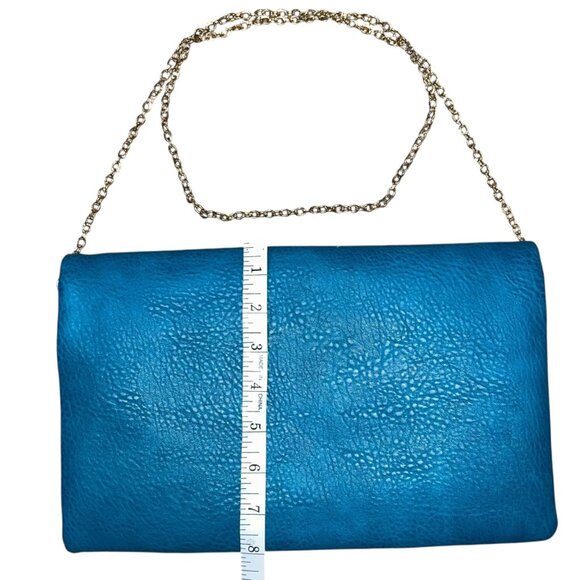 Urban Expressions Stella Clutch | Pebble Blue Vegan Leather | Gold Chain Strap - Picture 7 of 10